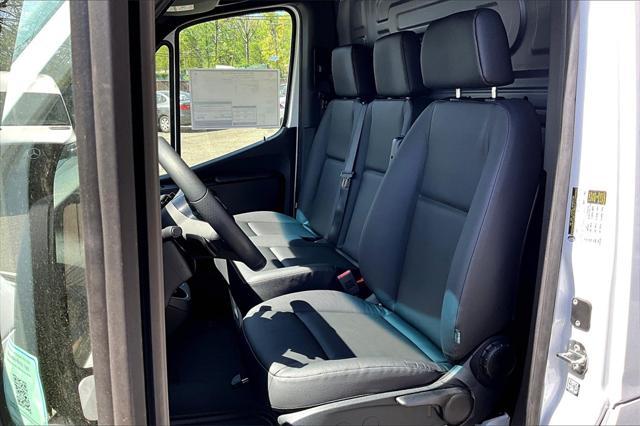 new 2025 Mercedes-Benz Sprinter 2500 car, priced at $61,677
