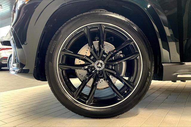 new 2025 Mercedes-Benz GLS 450 car, priced at $107,970