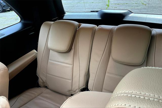 new 2025 Mercedes-Benz GLS 450 car, priced at $100,445