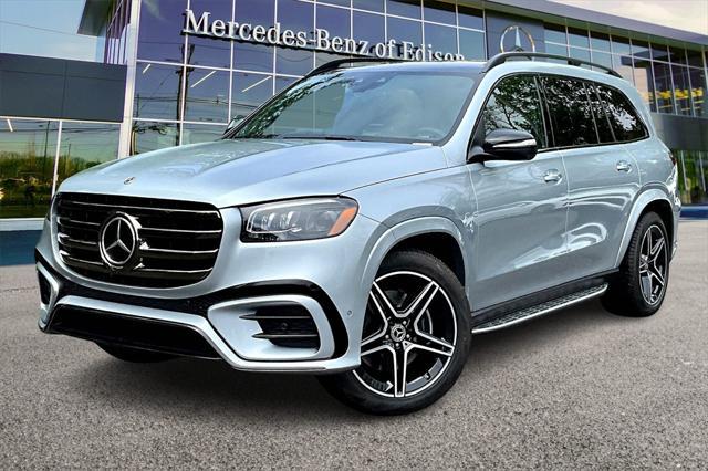 new 2025 Mercedes-Benz GLS 450 car, priced at $100,445