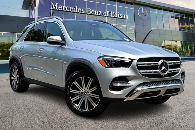 new 2025 Mercedes-Benz GLE 450e car, priced at $75,195