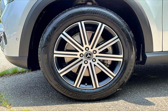 new 2025 Mercedes-Benz GLE 450e car, priced at $75,195