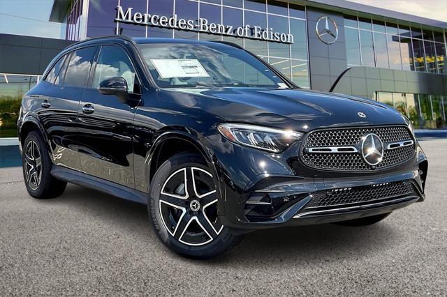 new 2025 Mercedes-Benz GLC 300 car, priced at $58,470