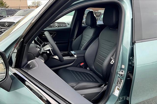 new 2025 Mercedes-Benz GLC 300 car, priced at $59,920