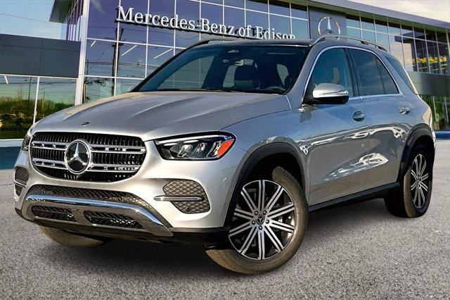 new 2025 Mercedes-Benz GLE 350 car, priced at $69,715