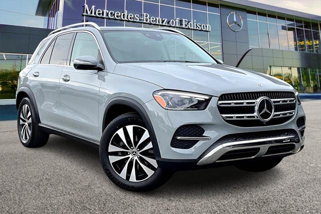 new 2024 Mercedes-Benz GLE 350 car, priced at $72,360