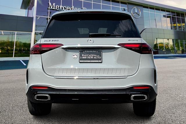 new 2025 Mercedes-Benz GLE 350 car, priced at $72,800