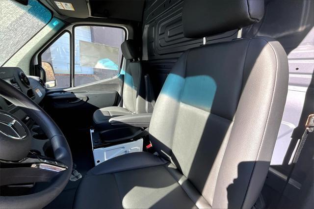 new 2025 Mercedes-Benz Sprinter 2500 car, priced at $61,968