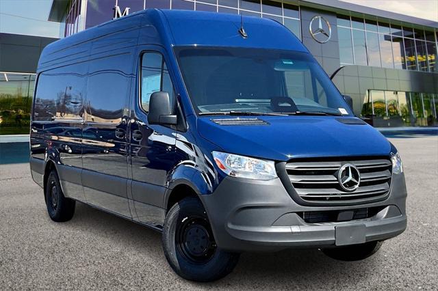new 2025 Mercedes-Benz Sprinter 2500 car, priced at $69,106