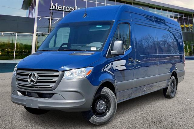 new 2025 Mercedes-Benz Sprinter 2500 car, priced at $69,106