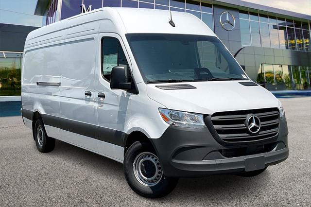new 2025 Mercedes-Benz Sprinter 2500 car, priced at $68,783