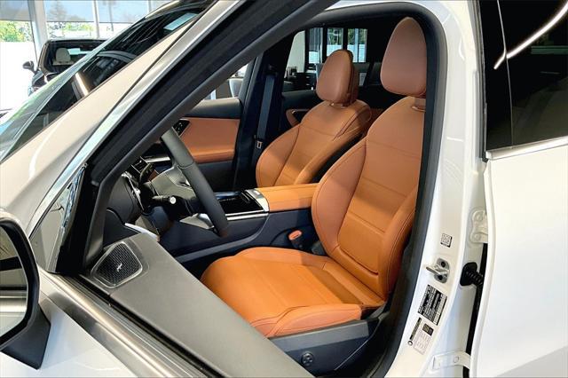 new 2025 Mercedes-Benz GLC 300 car, priced at $56,940