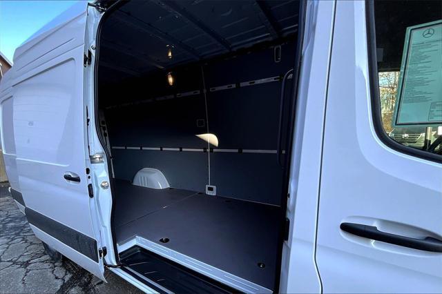 new 2025 Mercedes-Benz Sprinter 2500 car, priced at $63,977