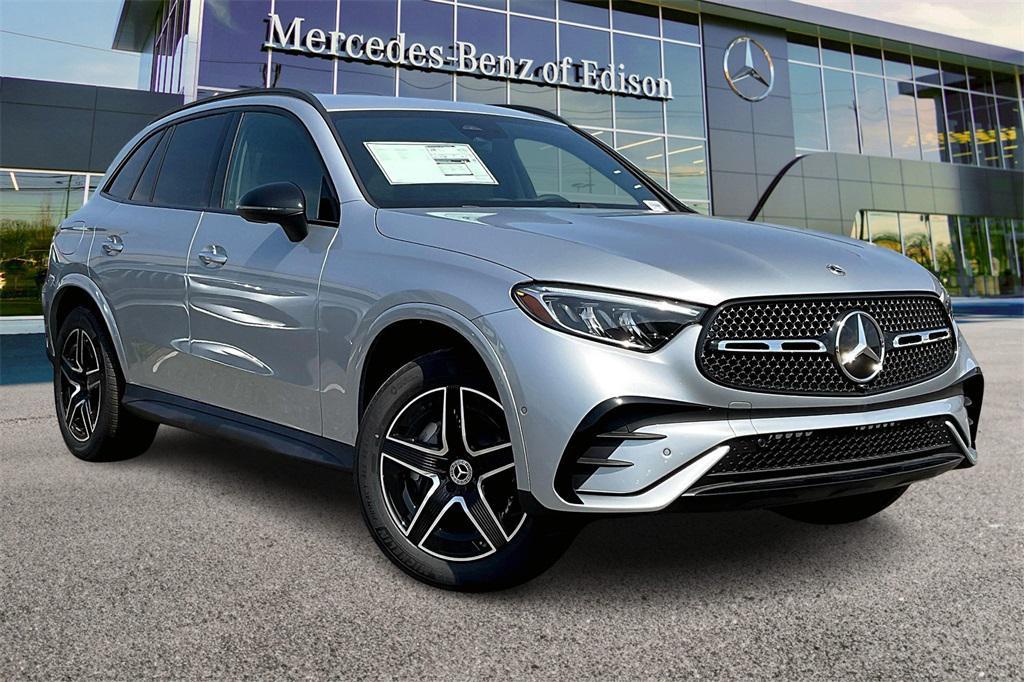 new 2025 Mercedes-Benz GLC 300 car, priced at $57,440