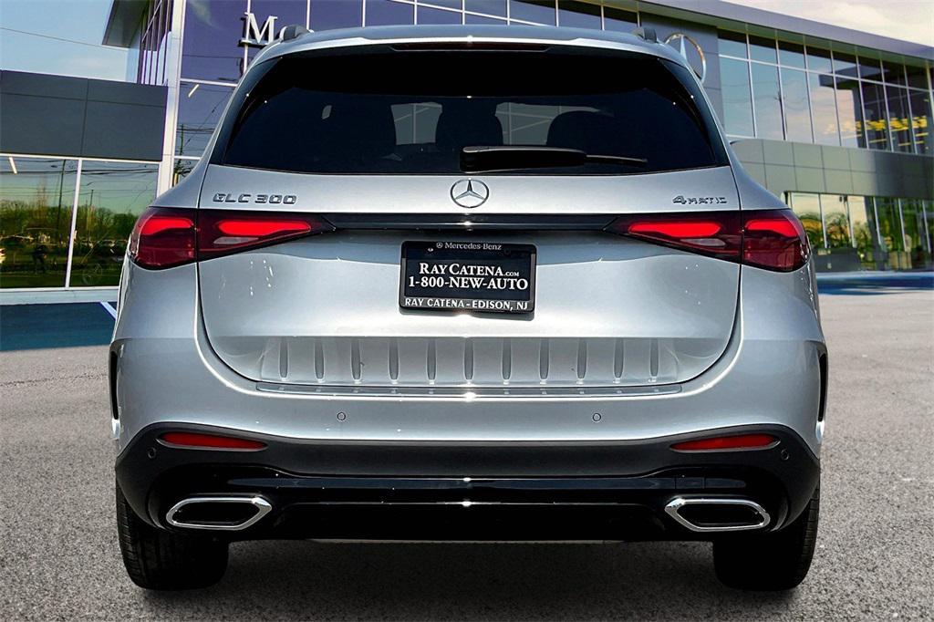 new 2025 Mercedes-Benz GLC 300 car, priced at $57,440
