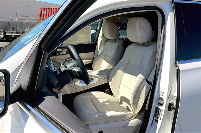 new 2025 Mercedes-Benz GLE 350 car, priced at $67,135