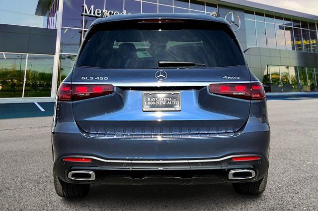 new 2025 Mercedes-Benz GLS 450 car, priced at $96,735
