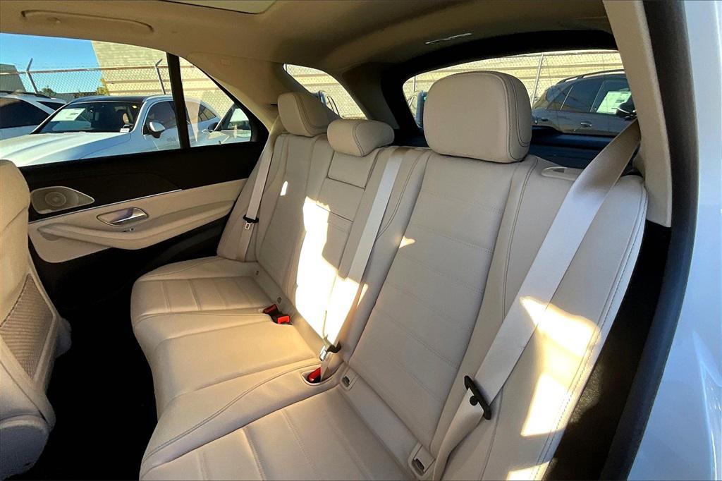 new 2026 Mercedes-Benz GLE 450 car, priced at $86,345