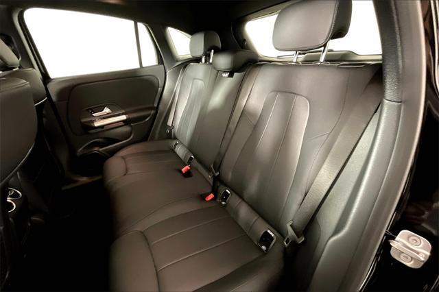 new 2025 Mercedes-Benz GLA 250 car, priced at $47,295