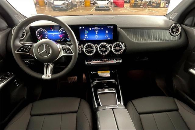 new 2025 Mercedes-Benz GLA 250 car, priced at $47,295