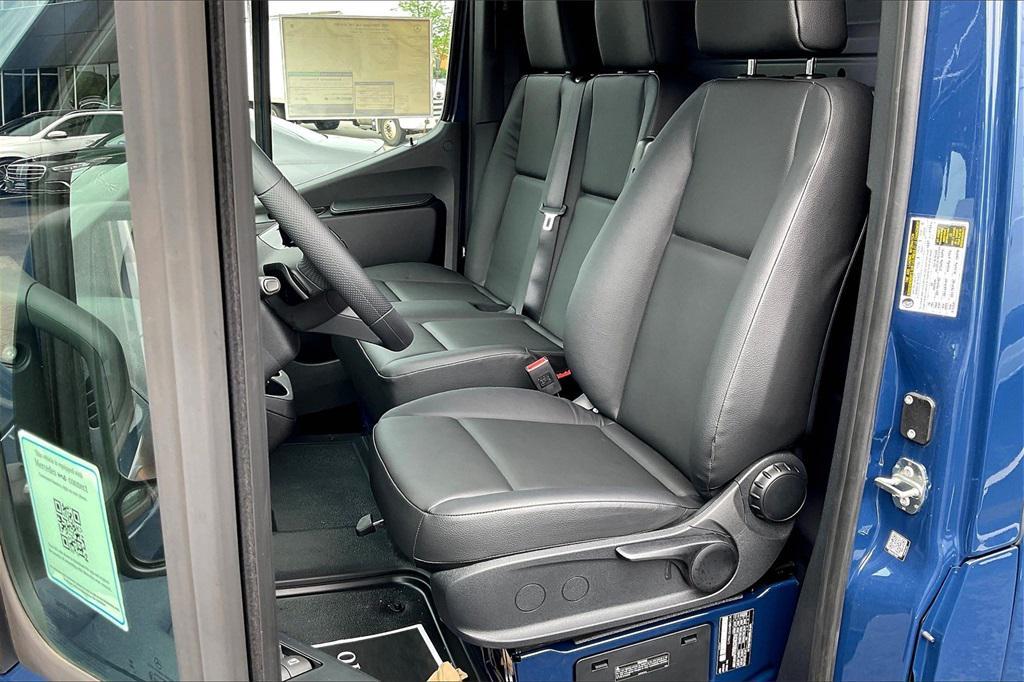 new 2025 Mercedes-Benz Sprinter 3500 car, priced at $67,484