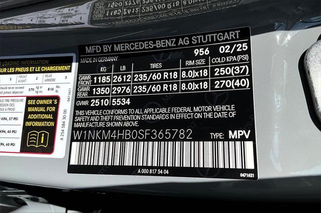 new 2025 Mercedes-Benz GLC 300 car, priced at $58,940