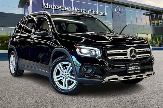 used 2021 Mercedes-Benz GLB 250 car, priced at $31,034