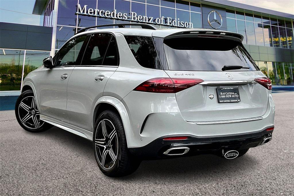 new 2025 Mercedes-Benz GLE 450 car, priced at $85,630