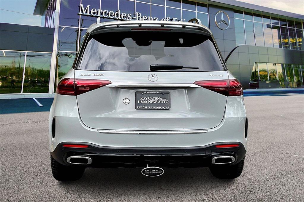 new 2025 Mercedes-Benz GLE 450 car, priced at $85,630