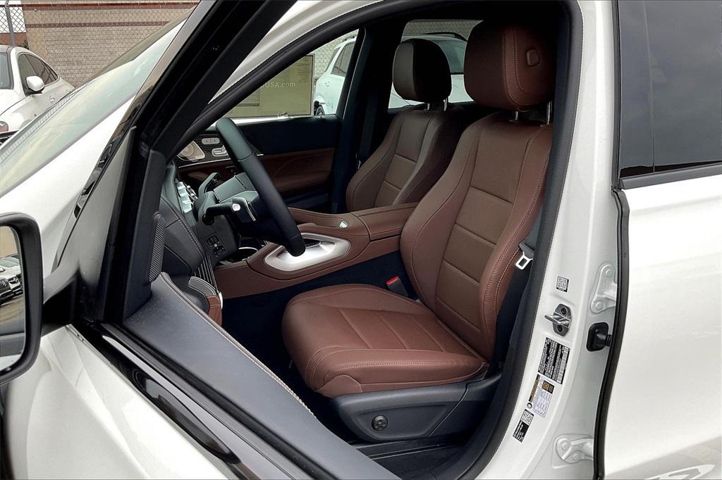 new 2026 Mercedes-Benz GLE 450 car, priced at $83,040