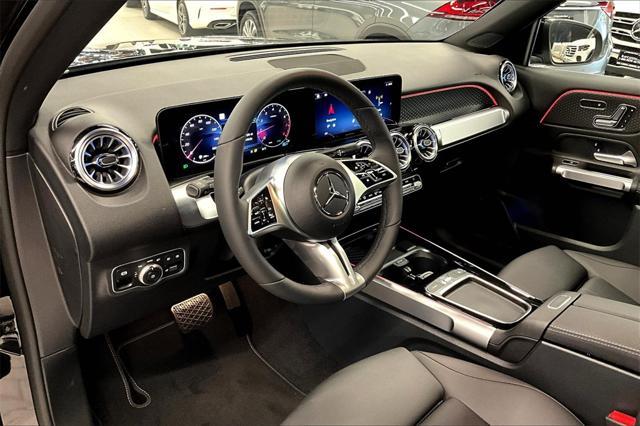 new 2024 Mercedes-Benz GLB 250 car, priced at $53,815