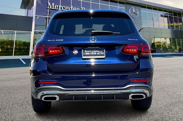 used 2022 Mercedes-Benz GLC 300 car, priced at $37,995