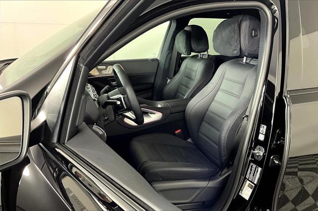 new 2025 Mercedes-Benz GLS 450 car, priced at $103,650