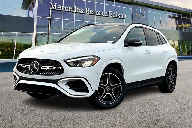 new 2025 Mercedes-Benz GLA 250 car, priced at $52,265