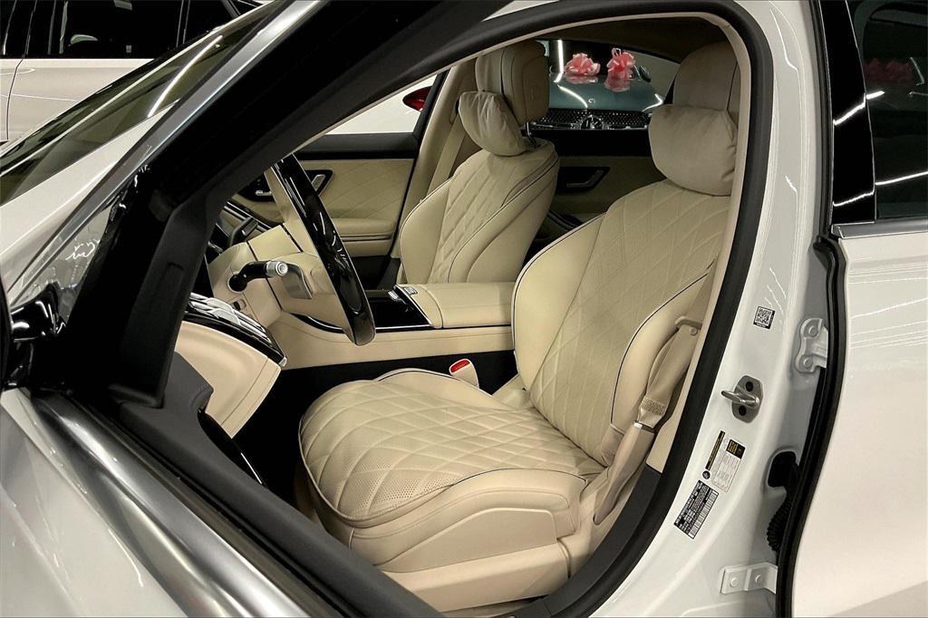 new 2025 Mercedes-Benz S-Class car, priced at $135,785