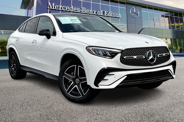 new 2025 Mercedes-Benz GLC 300 car, priced at $65,645