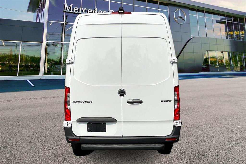 new 2025 Mercedes-Benz Sprinter 2500 car, priced at $68,783
