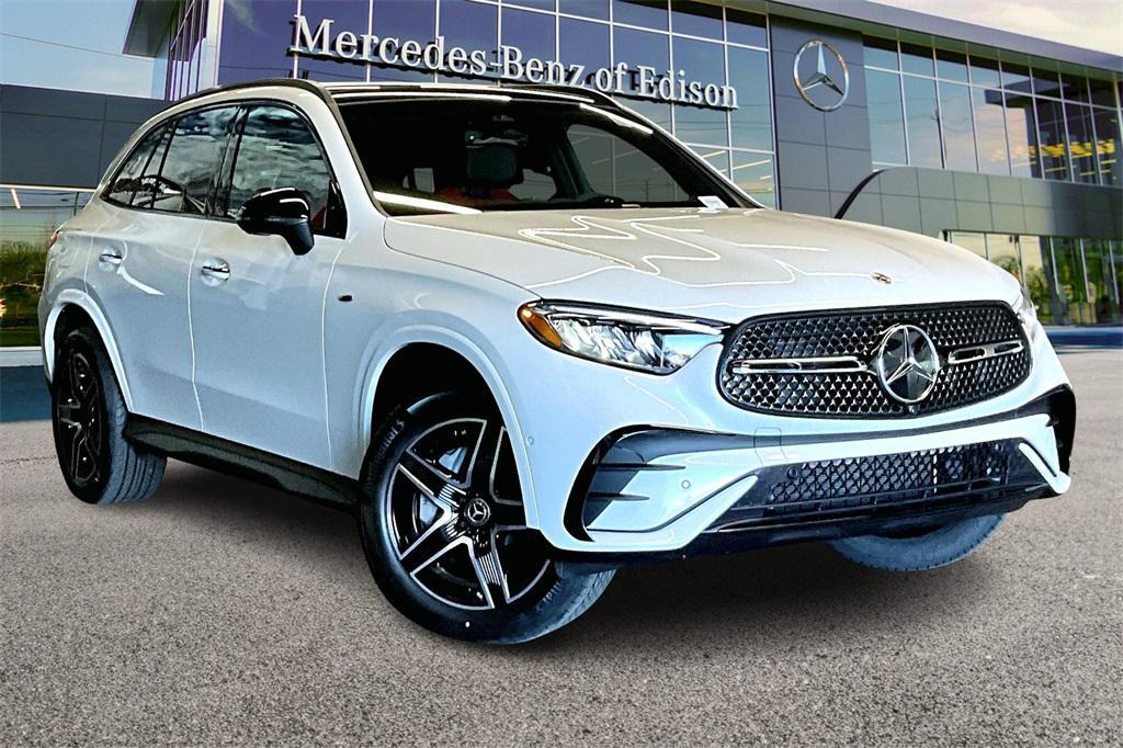 new 2025 Mercedes-Benz GLC 350e car, priced at $71,470