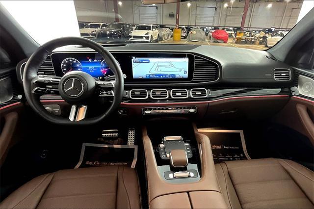 new 2025 Mercedes-Benz GLS 450 car, priced at $106,820