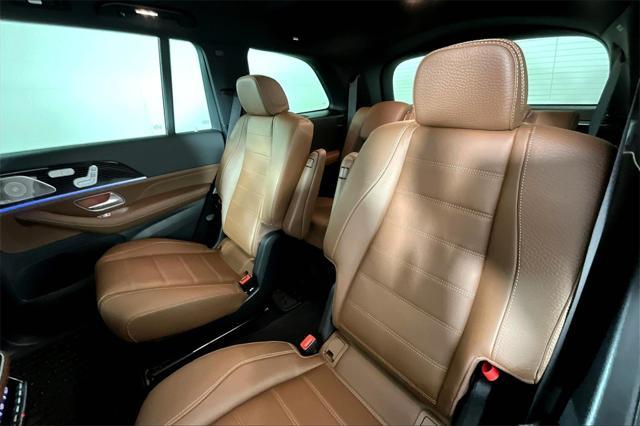 new 2025 Mercedes-Benz GLS 450 car, priced at $106,820