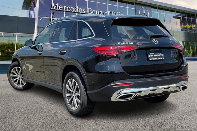 new 2025 Mercedes-Benz GLC 300 car, priced at $55,270