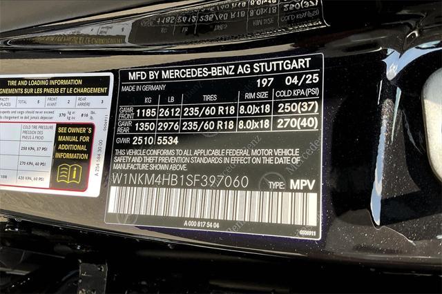 new 2025 Mercedes-Benz GLC 300 car, priced at $55,270