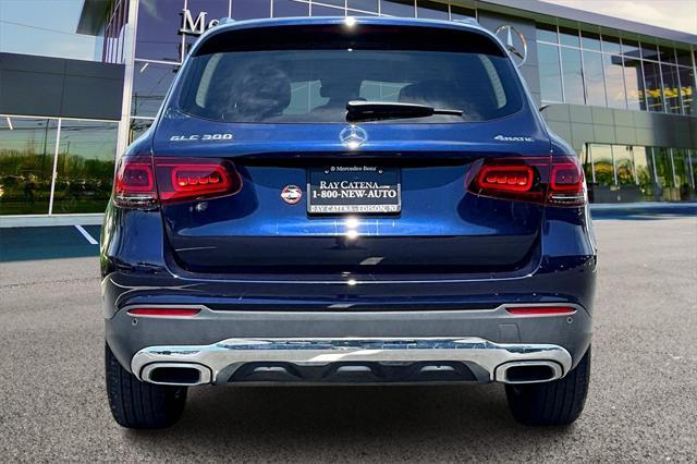 used 2022 Mercedes-Benz GLC 300 car, priced at $35,995