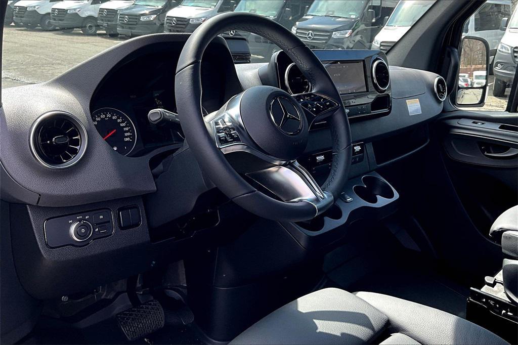 new 2025 Mercedes-Benz Sprinter 3500 car, priced at $125,757