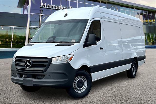new 2025 Mercedes-Benz Sprinter 2500 car, priced at $65,308