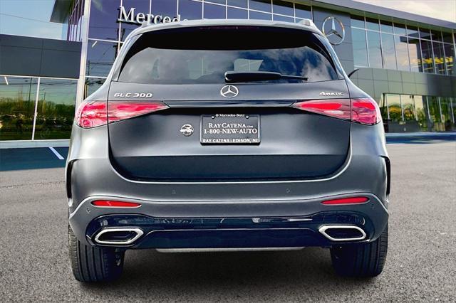 new 2025 Mercedes-Benz GLC 300 car, priced at $61,535