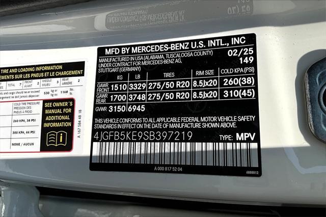 new 2025 Mercedes-Benz GLE 450 car, priced at $79,870