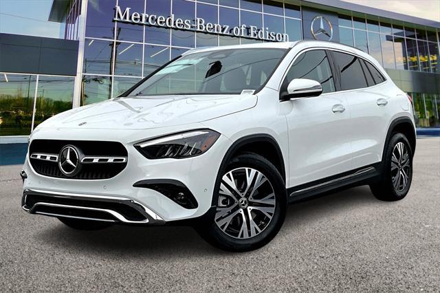 new 2025 Mercedes-Benz GLA 250 car, priced at $48,495