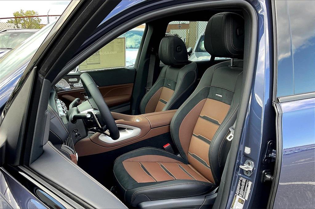 new 2026 Mercedes-Benz AMG GLE 53 car, priced at $100,170