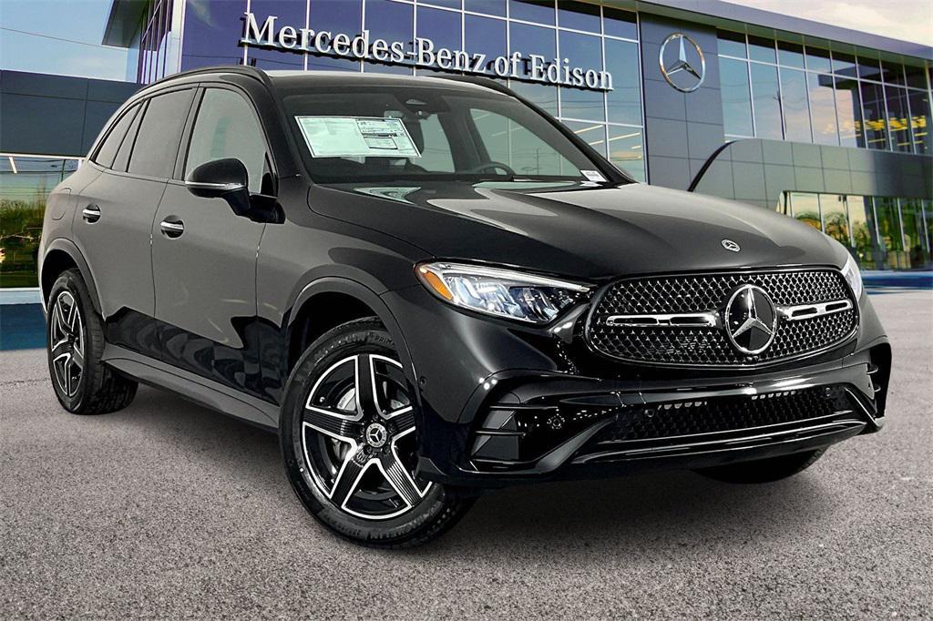 new 2026 Mercedes-Benz GLC 300 car, priced at $58,995